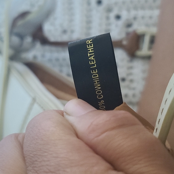 Cowhide leather Etienne Aigner cream & brown baguette purse 10x6x3. 90's - Picture 10 of 10